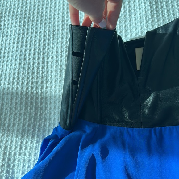 Mason blue/black leather and silk dress size 4 - Picture 4 of 11